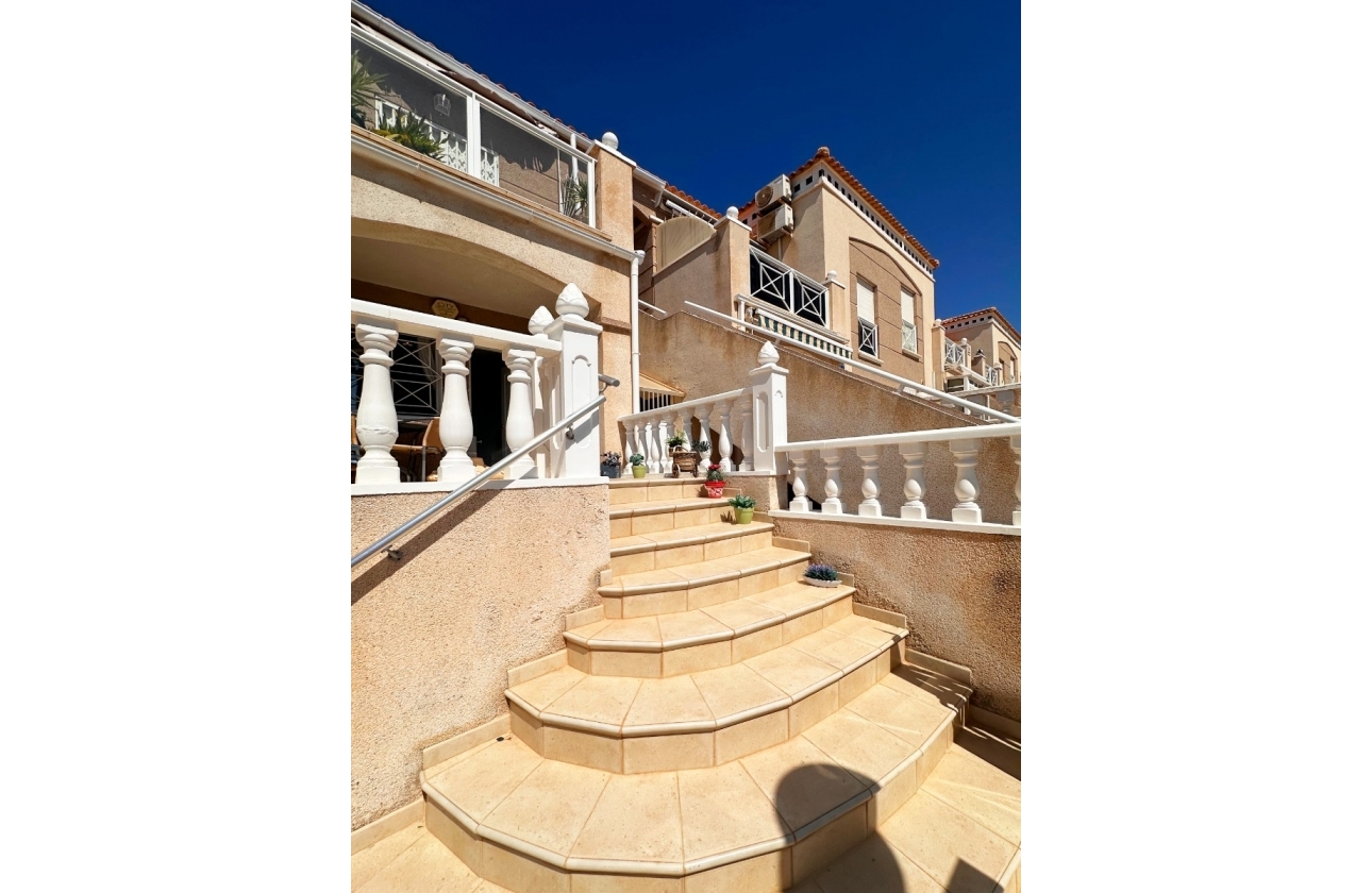 Resale - Bungalow - ﻿Torrevieja (Alicante) - Spain