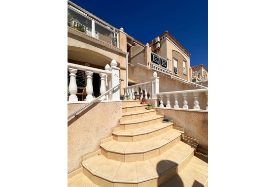 Resale - Bungalow - ﻿Torrevieja (Alicante) - Spain