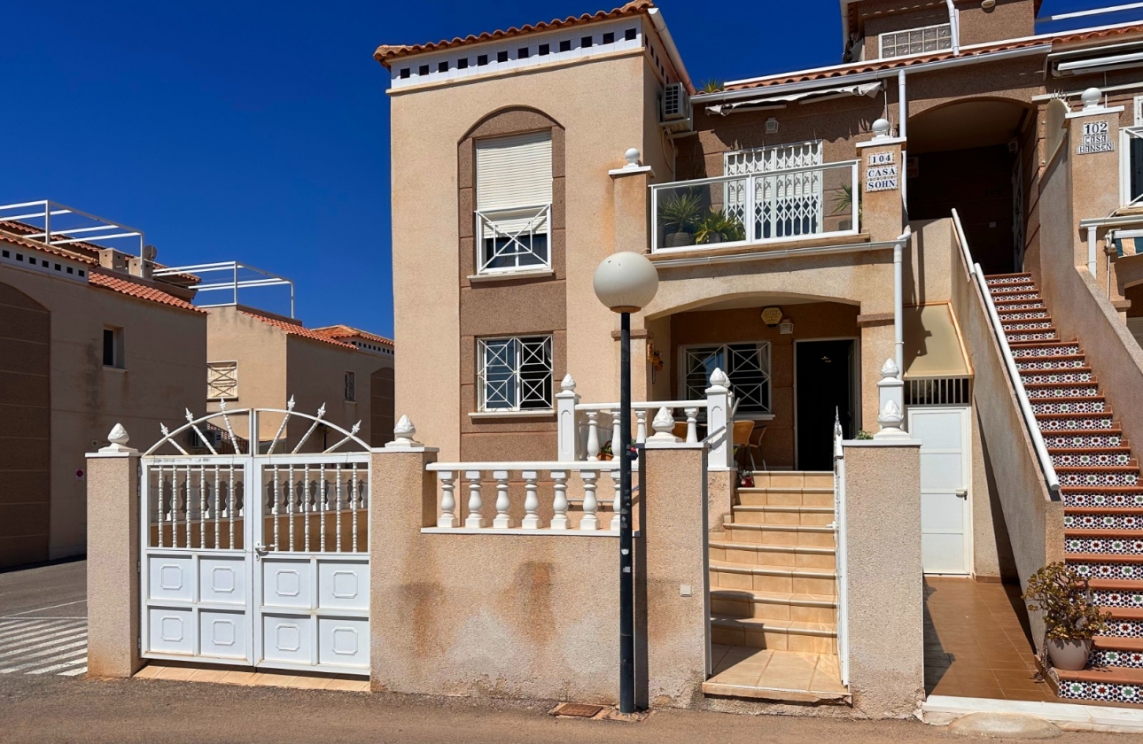 Resale - Bungalow - ﻿Torrevieja (Alicante) - Spain