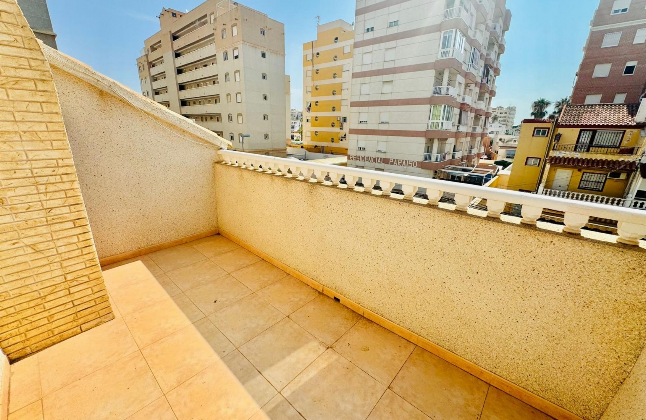 Revente - Bungalow - Torrevieja - Aguas Nuevas