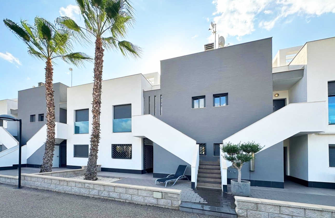 Reventa - Bungalows Planta Baja - Orihuela Costa - La Zenia