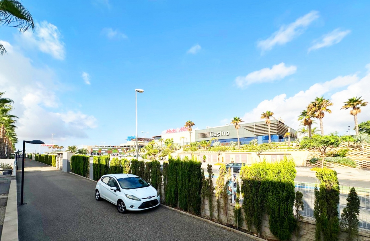 Reventa - Bungalows Planta Baja - Orihuela Costa - La Zenia