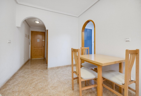 Wiederverkauf - APARTAMENTO - Torrevieja - Playa del Acequión