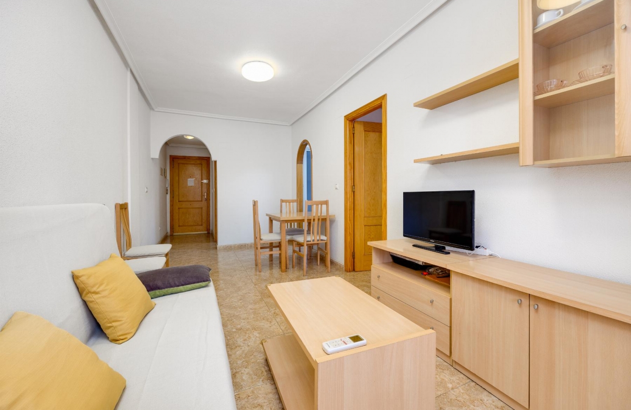 Wiederverkauf - APARTAMENTO - Torrevieja - Playa del Acequión