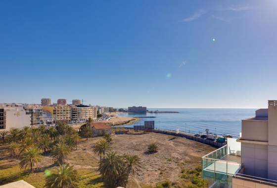 Resale - APARTAMENTO - Torrevieja - Playa de Los Locos-Curva del Palangre