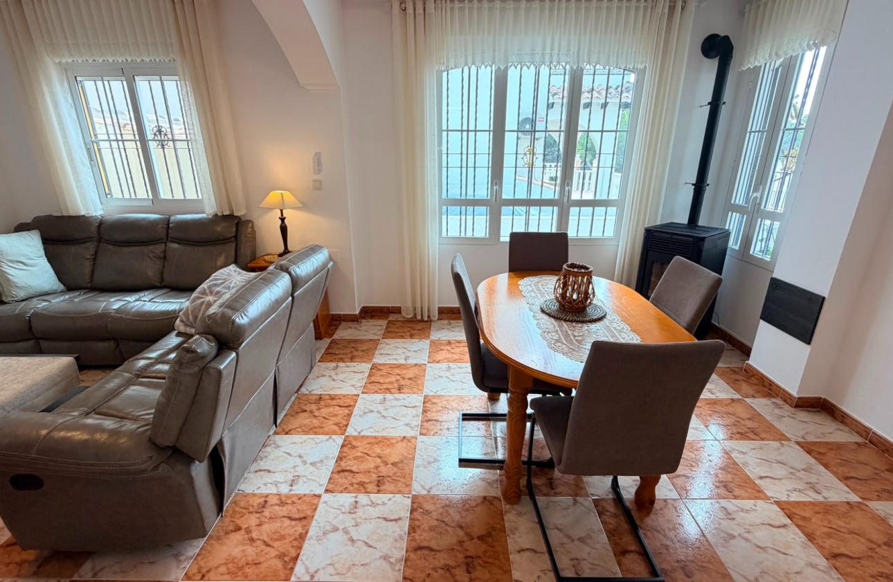 Resale - Villa - Lomas de Cabo Roig - Orihuela Costa