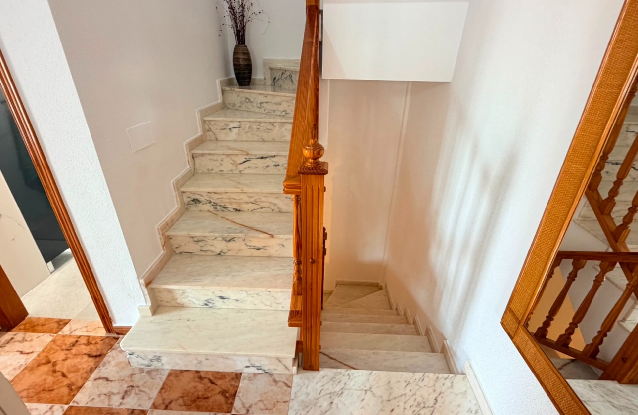 Resale - Villa - Lomas de Cabo Roig - Orihuela Costa