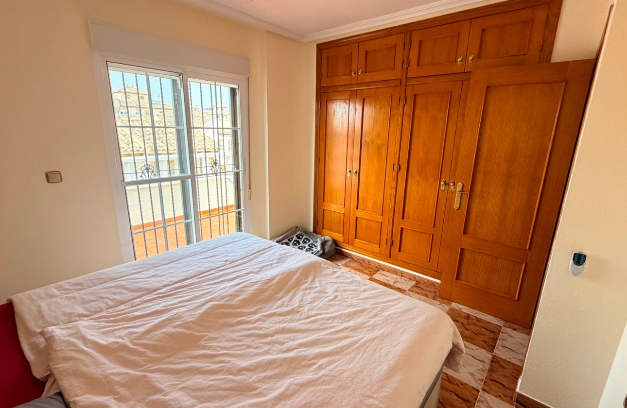 Resale - Villa - Lomas de Cabo Roig - Orihuela Costa