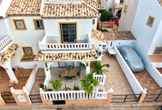 Resale - Villa - Lomas de Cabo Roig - Orihuela Costa