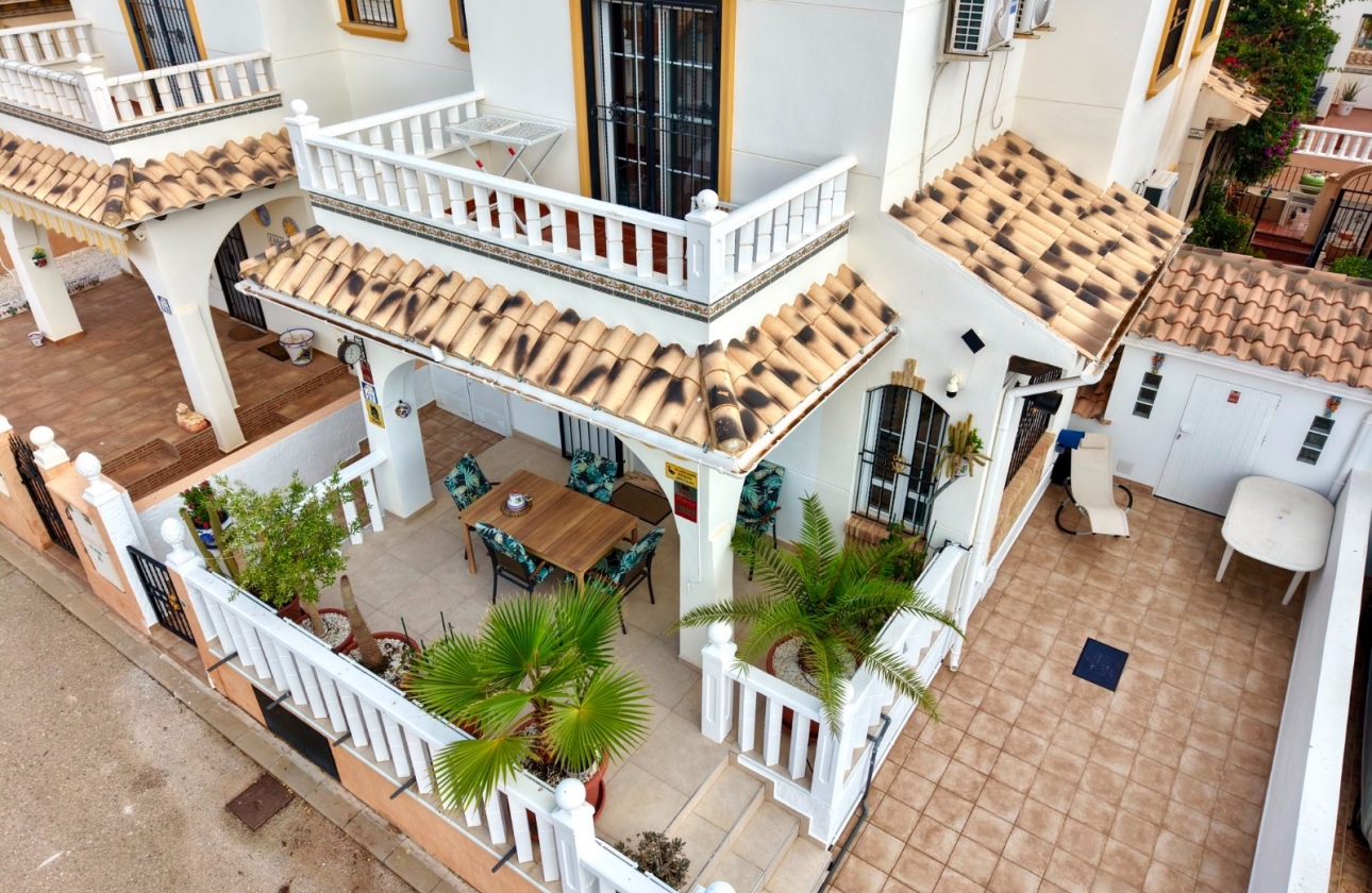 Resale - Villa - Lomas de Cabo Roig - Orihuela Costa