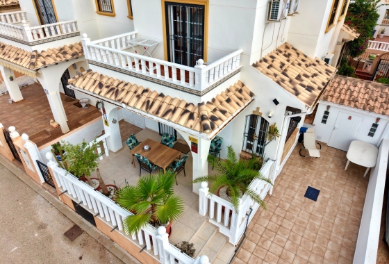 Resale - Villa - Lomas de Cabo Roig - Orihuela Costa