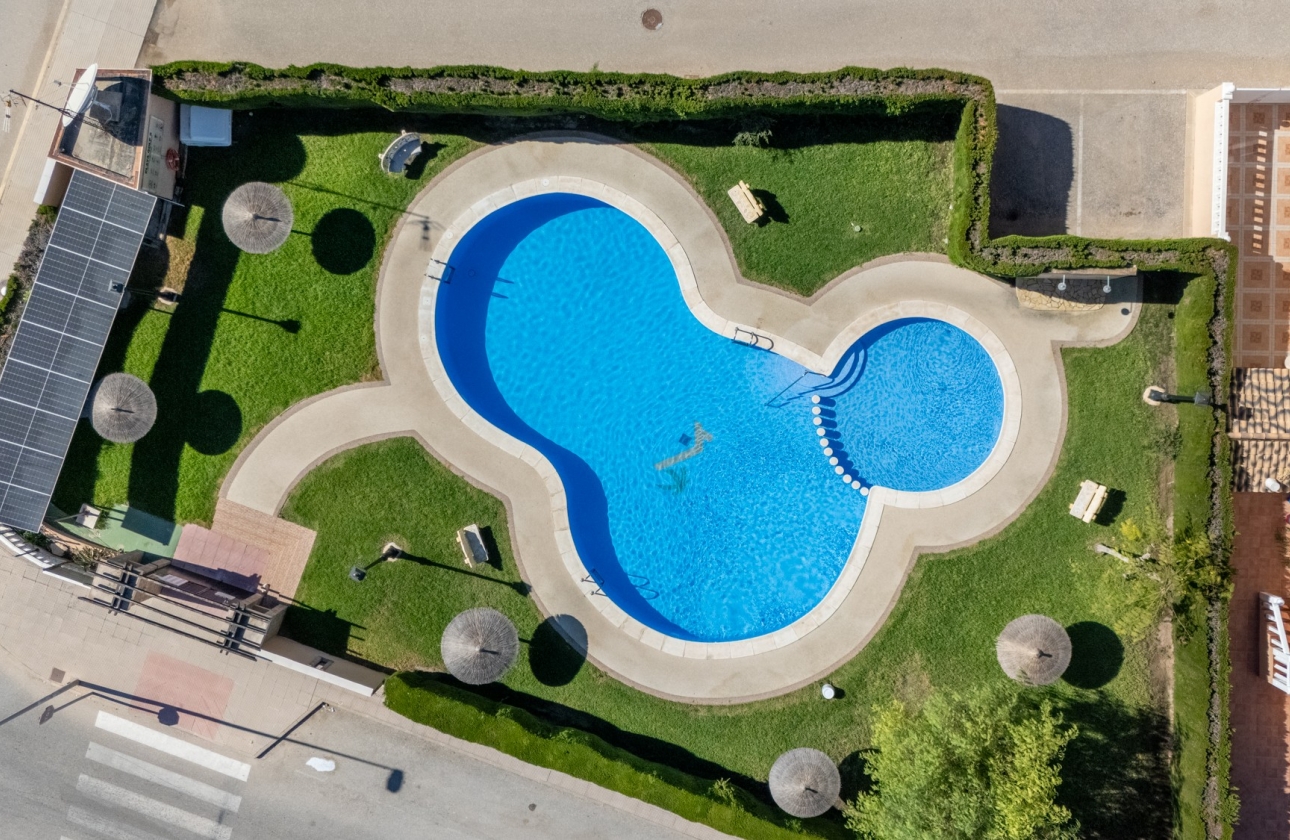 Resale - Villa - Lomas de Cabo Roig - Orihuela Costa