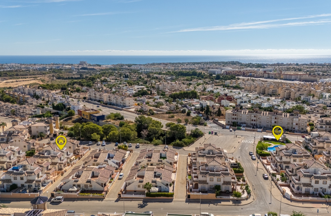 Resale - Villa - Lomas de Cabo Roig - Orihuela Costa