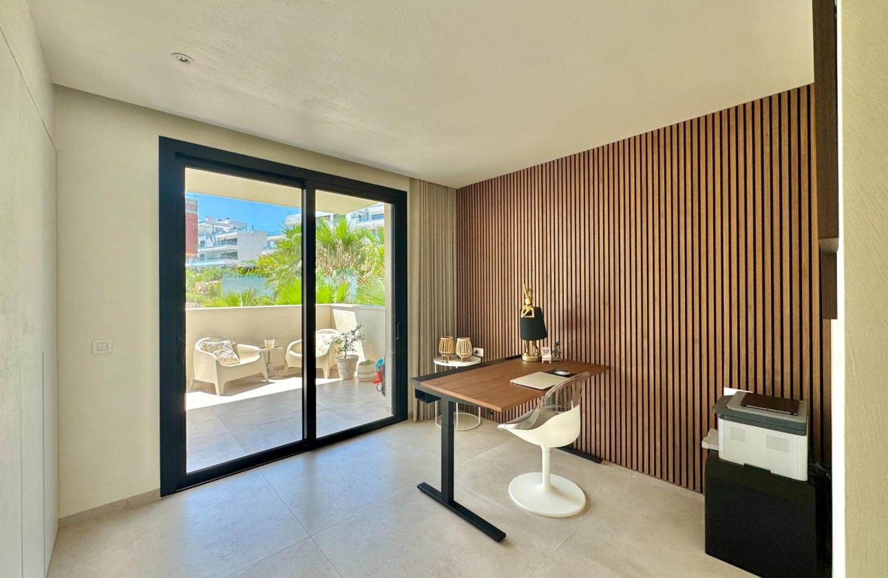 Resale - Apartment - Orihuela - Las Colinas Golf