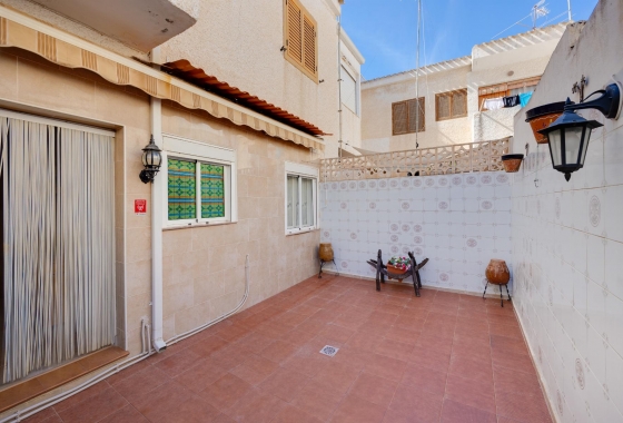 Wiederverkauf - Bungalow - Torrevieja - Playa de La Acequion