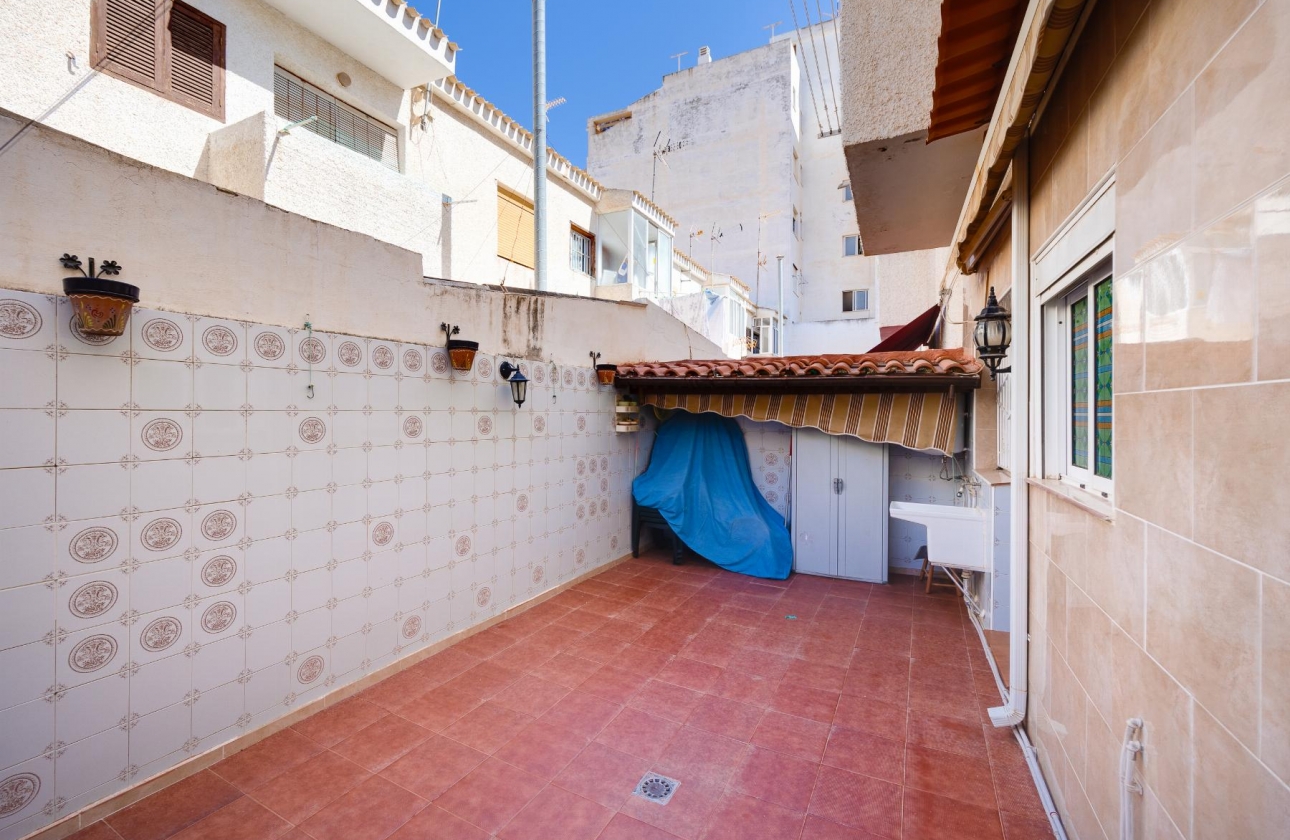 Wiederverkauf - Bungalow - Torrevieja - Playa de La Acequion