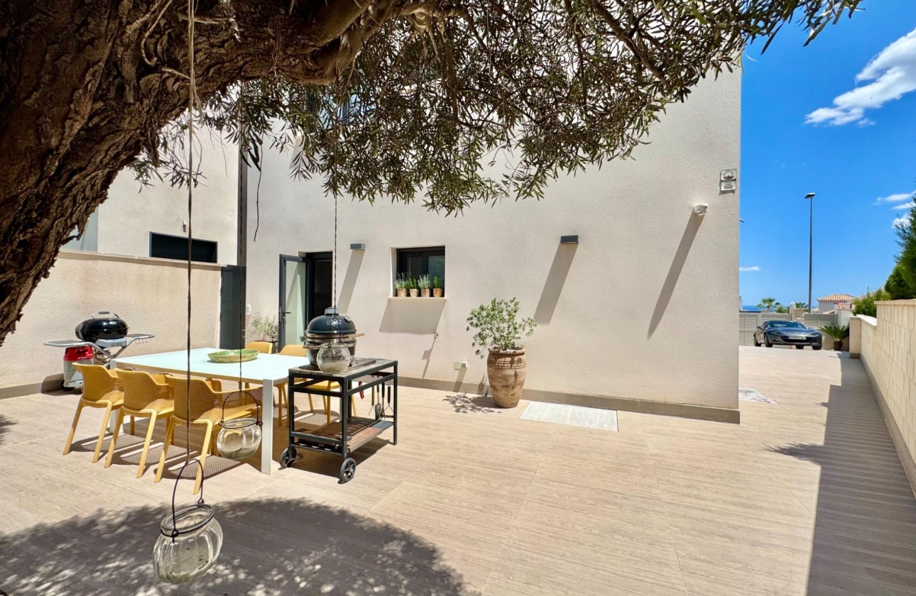 Resale - Villa - San Miguel de Salinas - Bellavista