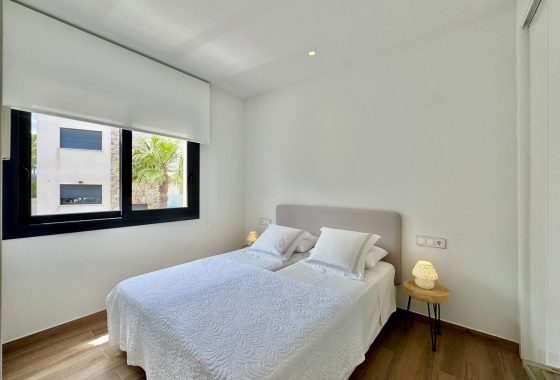 Resale - Villa - San Miguel de Salinas - Bellavista