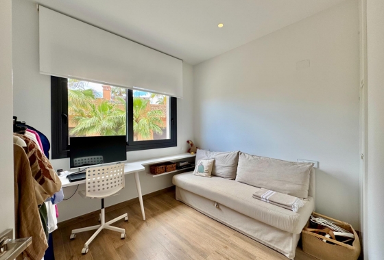 Resale - Villa - San Miguel de Salinas - Bellavista