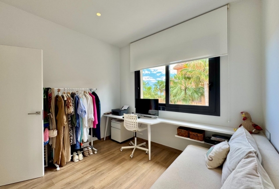 Resale - Villa - San Miguel de Salinas - Bellavista