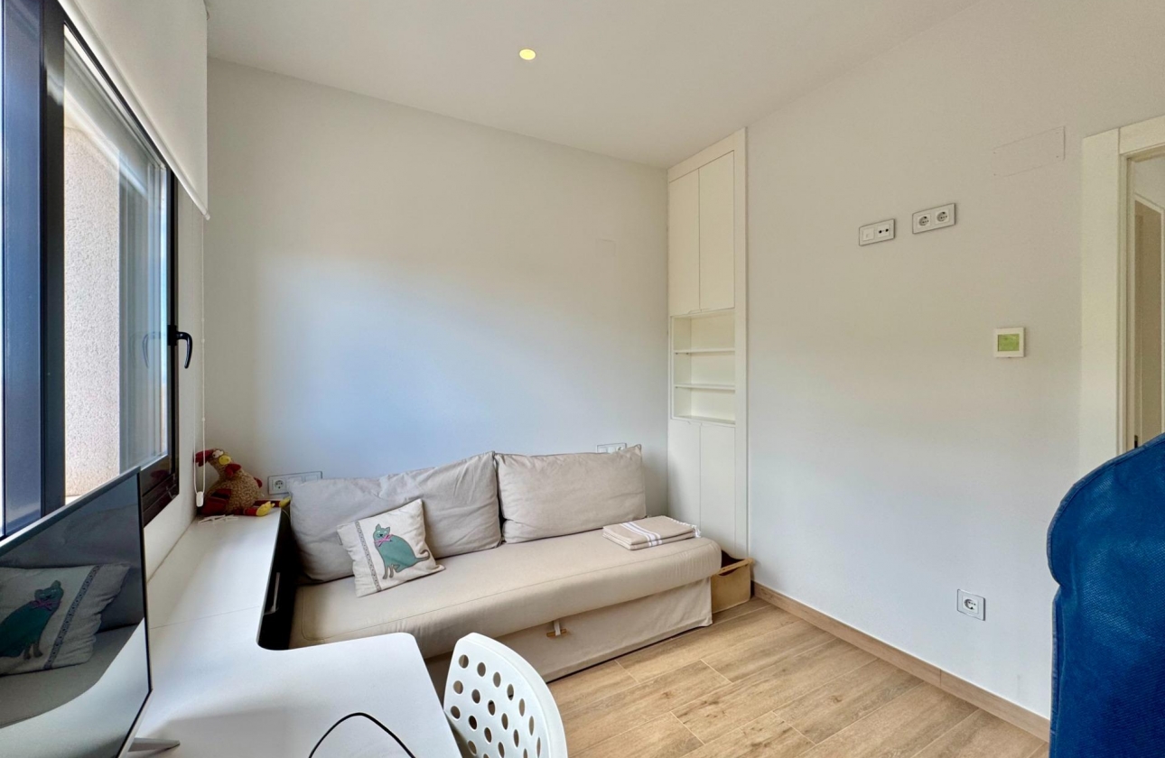 Resale - Villa - San Miguel de Salinas - Bellavista