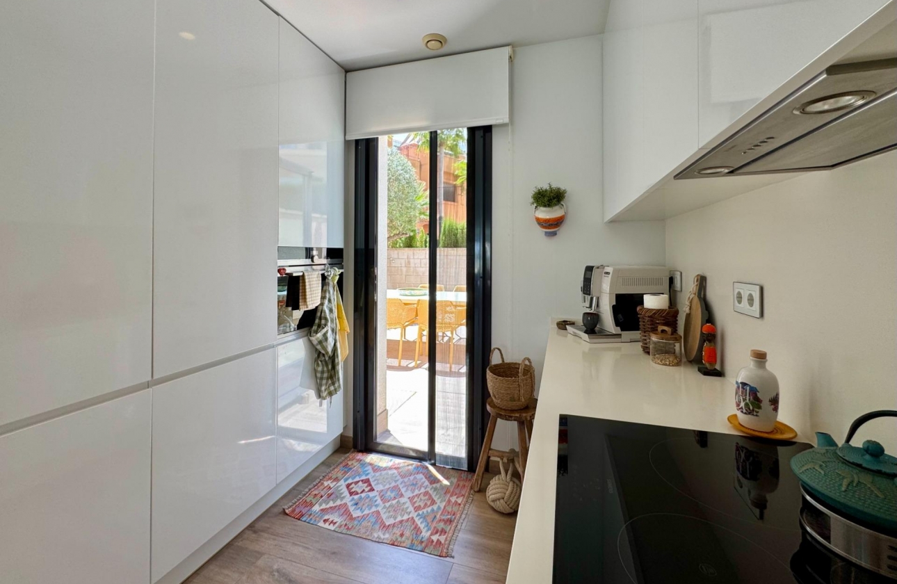 Resale - Villa - San Miguel de Salinas - Bellavista