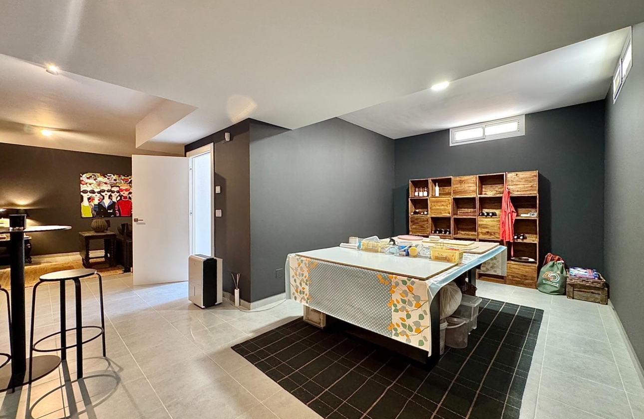 Resale - Villa - San Miguel de Salinas - Bellavista