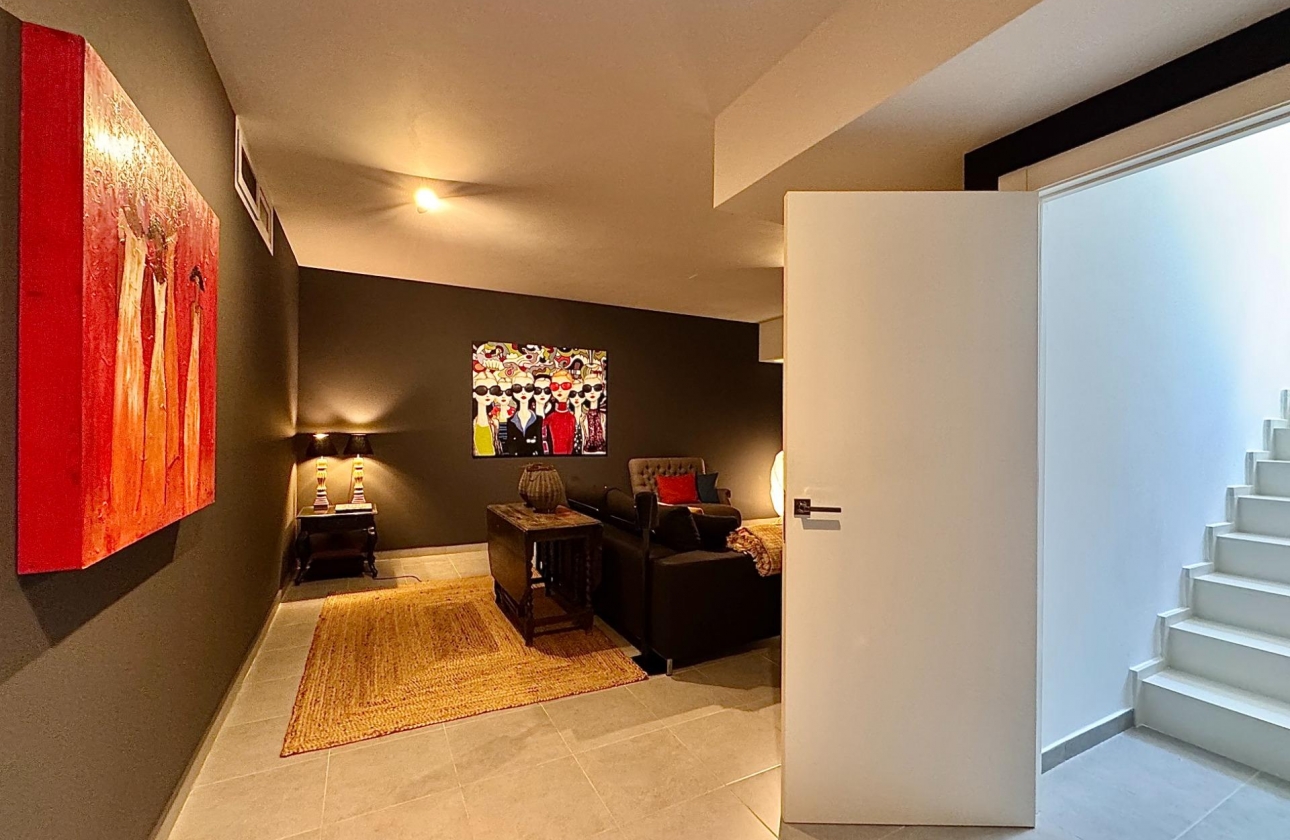 Resale - Villa - San Miguel de Salinas - Bellavista