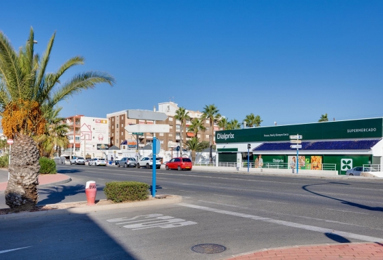 Wiederverkauf - Bungalow - Torrevieja - playa de los naufragos