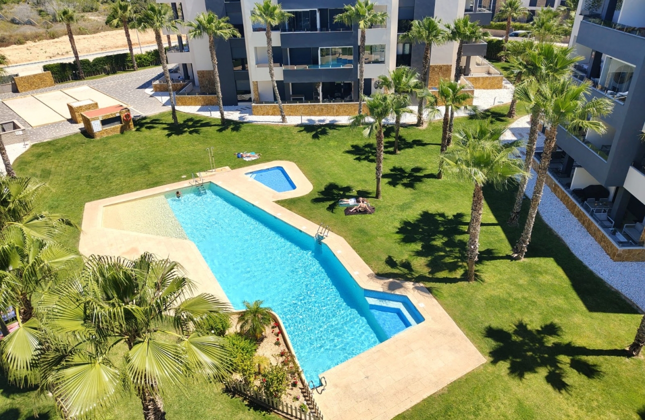 Resale - Apartment - Los Altos - Torrevieja