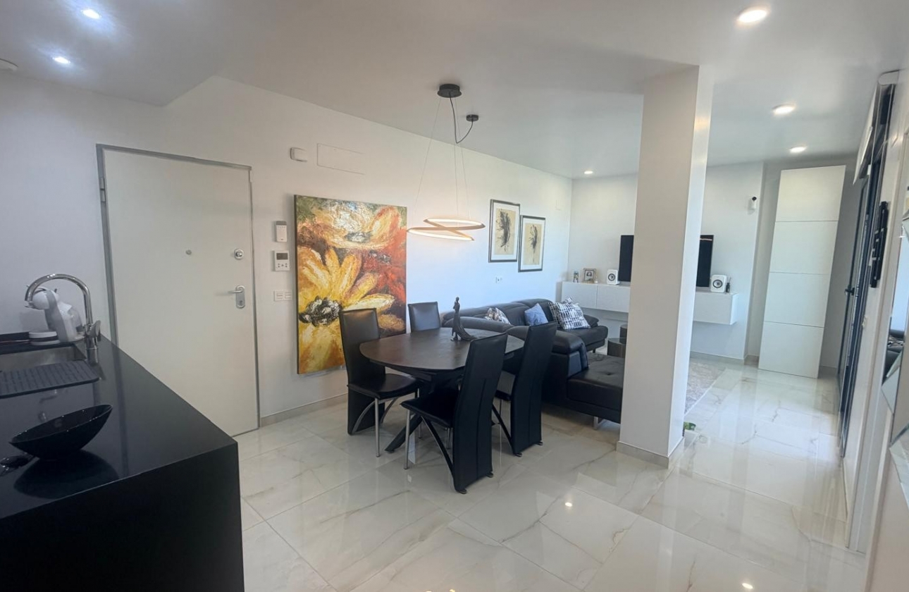 Resale - Apartment - Los Altos - Torrevieja
