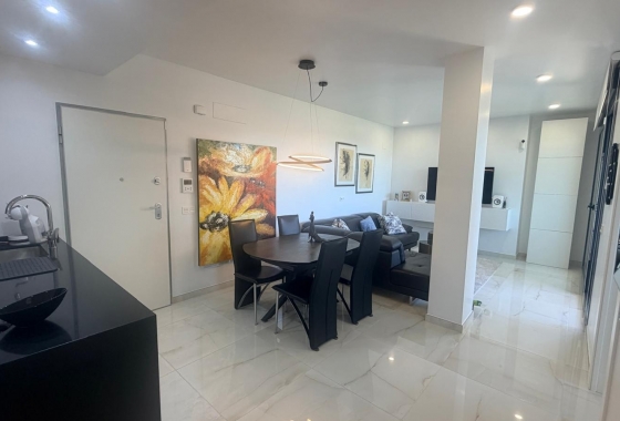 Resale - Apartment - Los Altos - Torrevieja