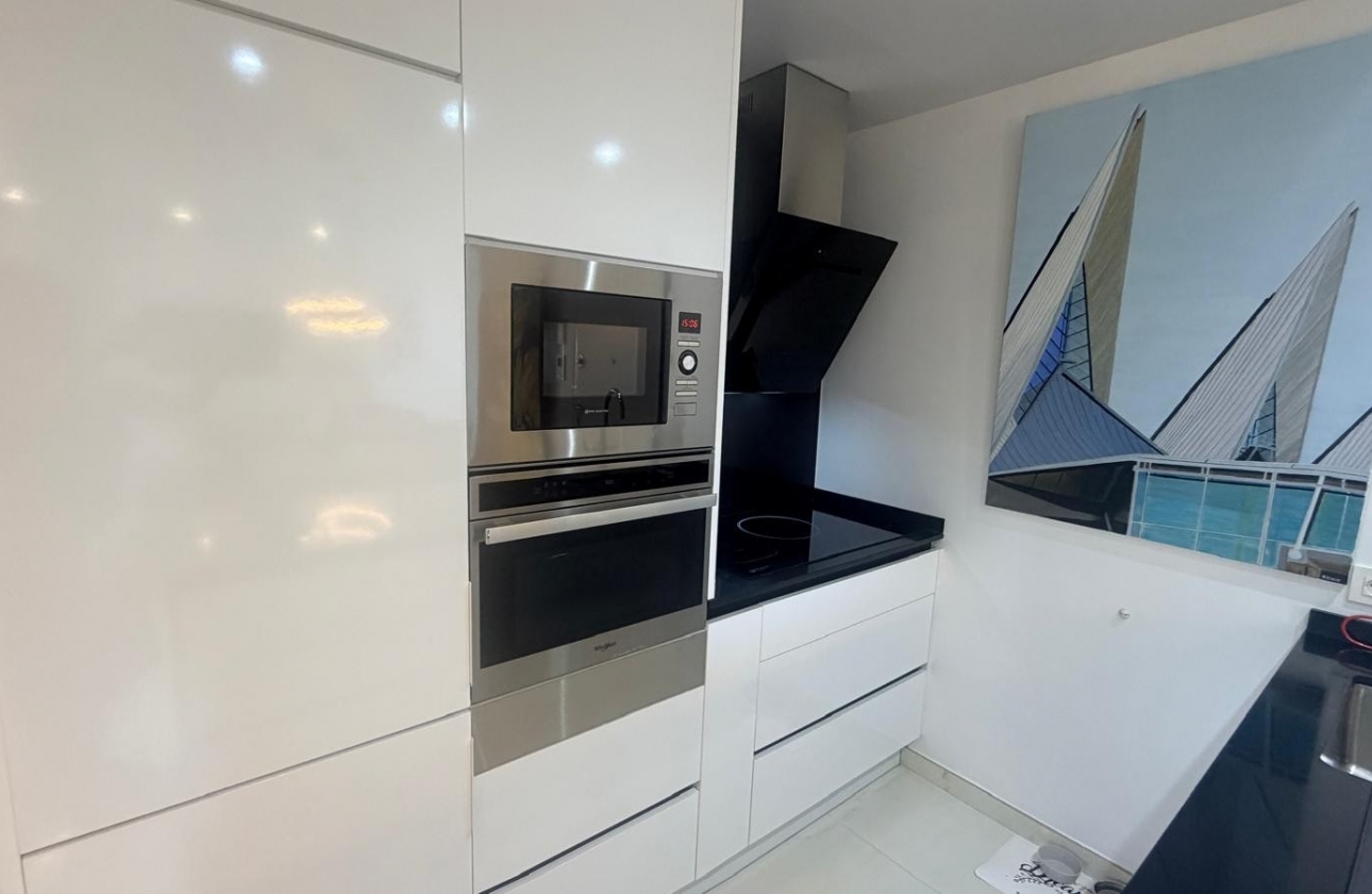 Resale - Apartment - Los Altos - Torrevieja