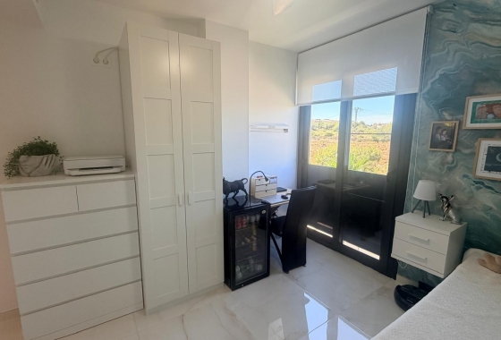 Resale - Apartment - Los Altos - Torrevieja