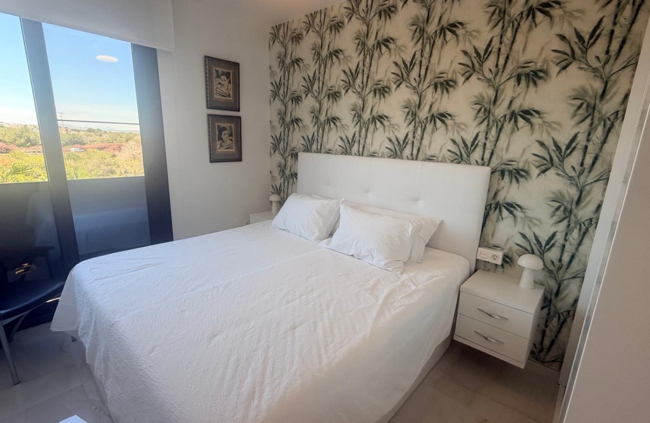 Resale - Apartment - Los Altos - Torrevieja