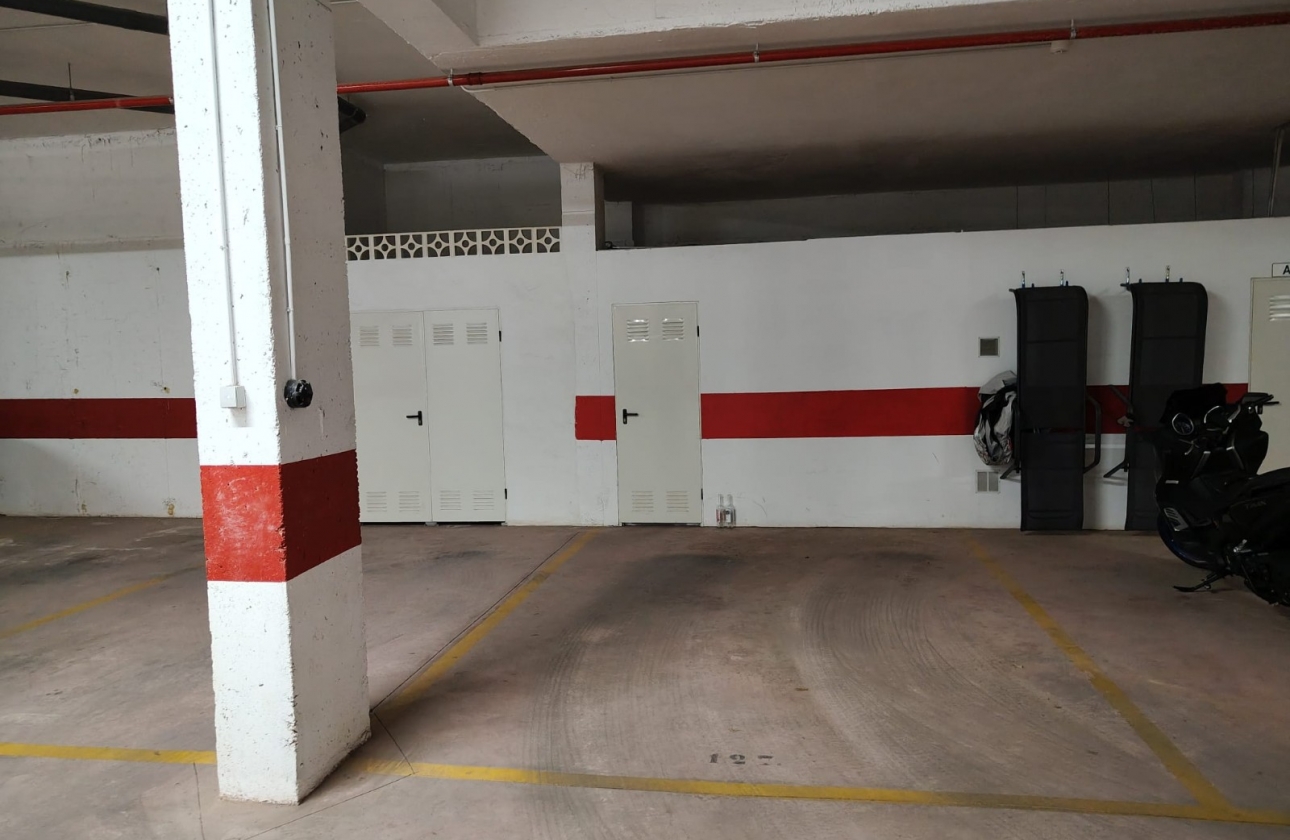 Resale - Apartment - Los Altos - Torrevieja