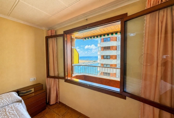 Resale - Apartment - Torrevieja - Playa del Acequión