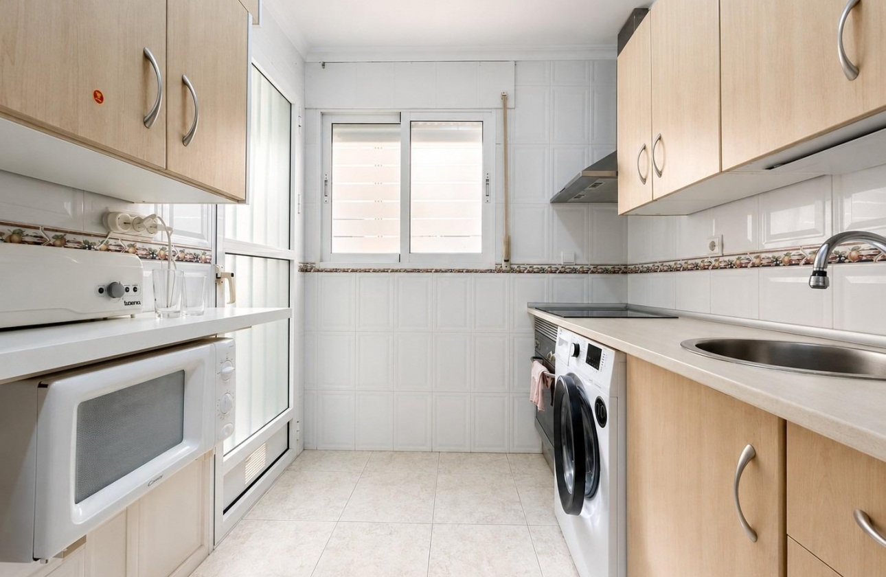 Resale - Apartment - Dehesa de campoamor - Campoamor