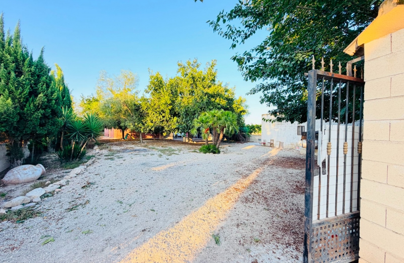 Reventa - Villa - Catral