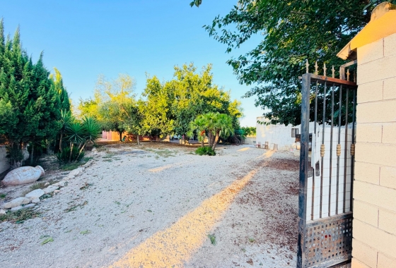 Reventa - Villa - Catral