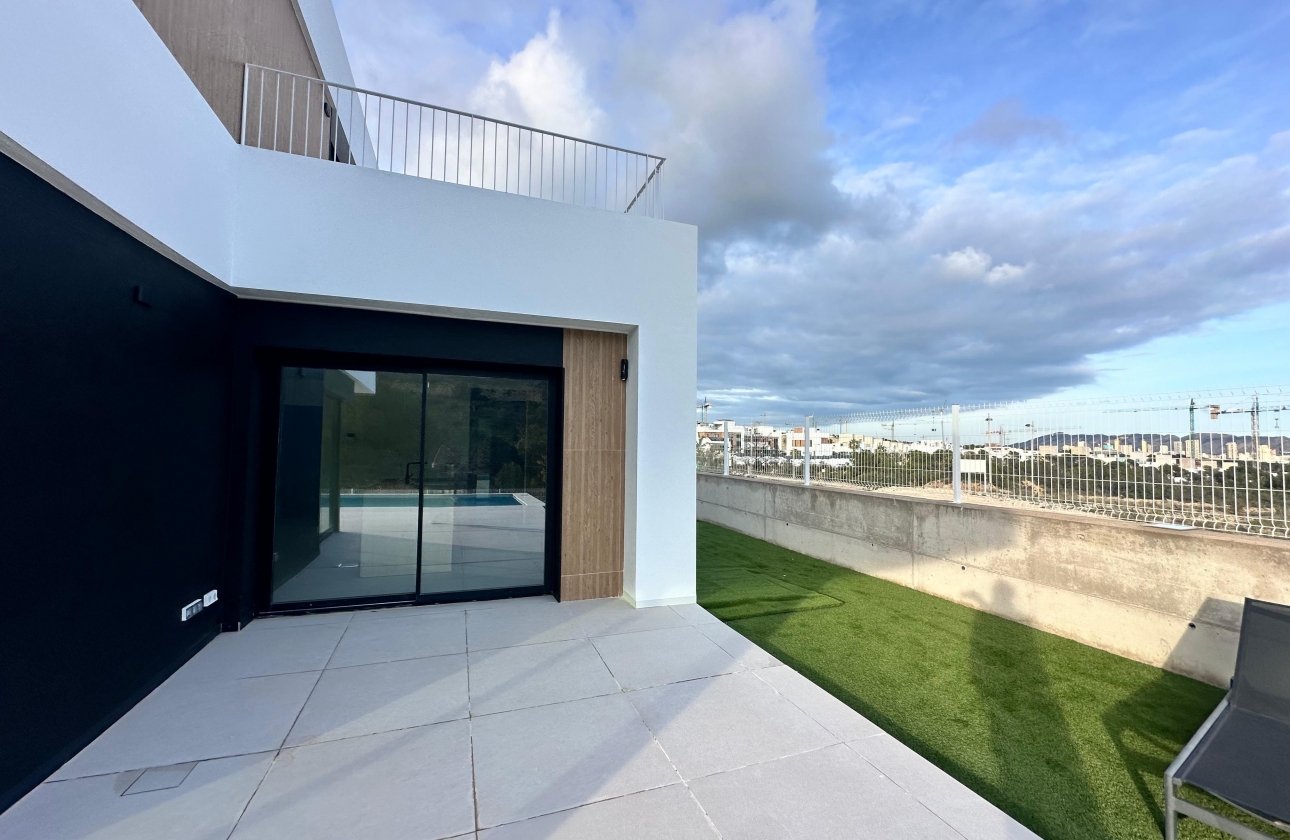 Obra nueva - Adosado - Finestrat