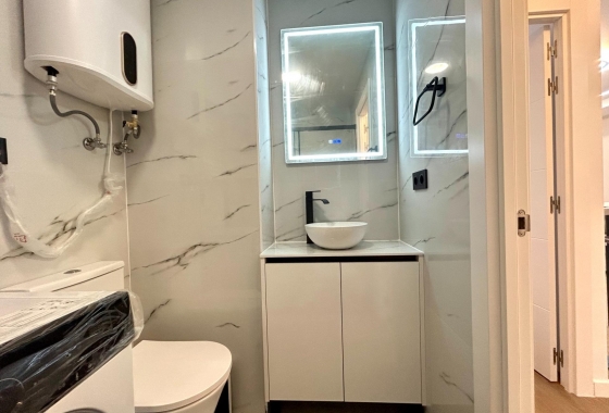 Resale - Apartment - Torrevieja - Punta prima