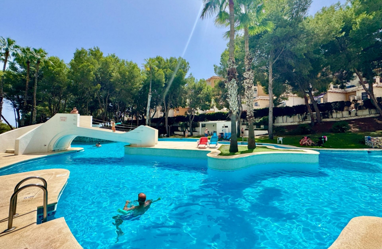 Resale - Apartment - Orihuela Costa - Altos de Campoamor