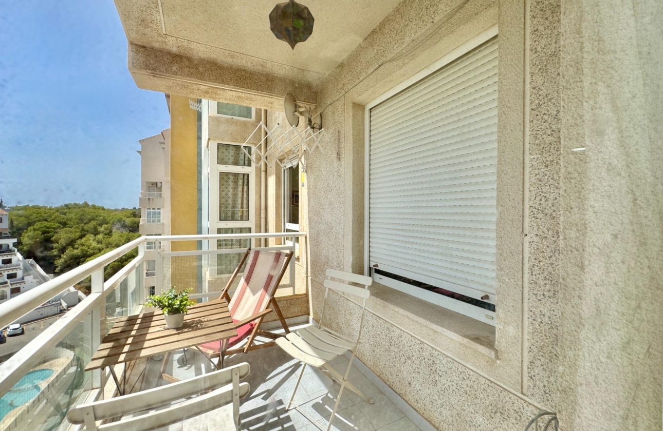 Resale - Apartment - Orihuela Costa - Altos de Campoamor