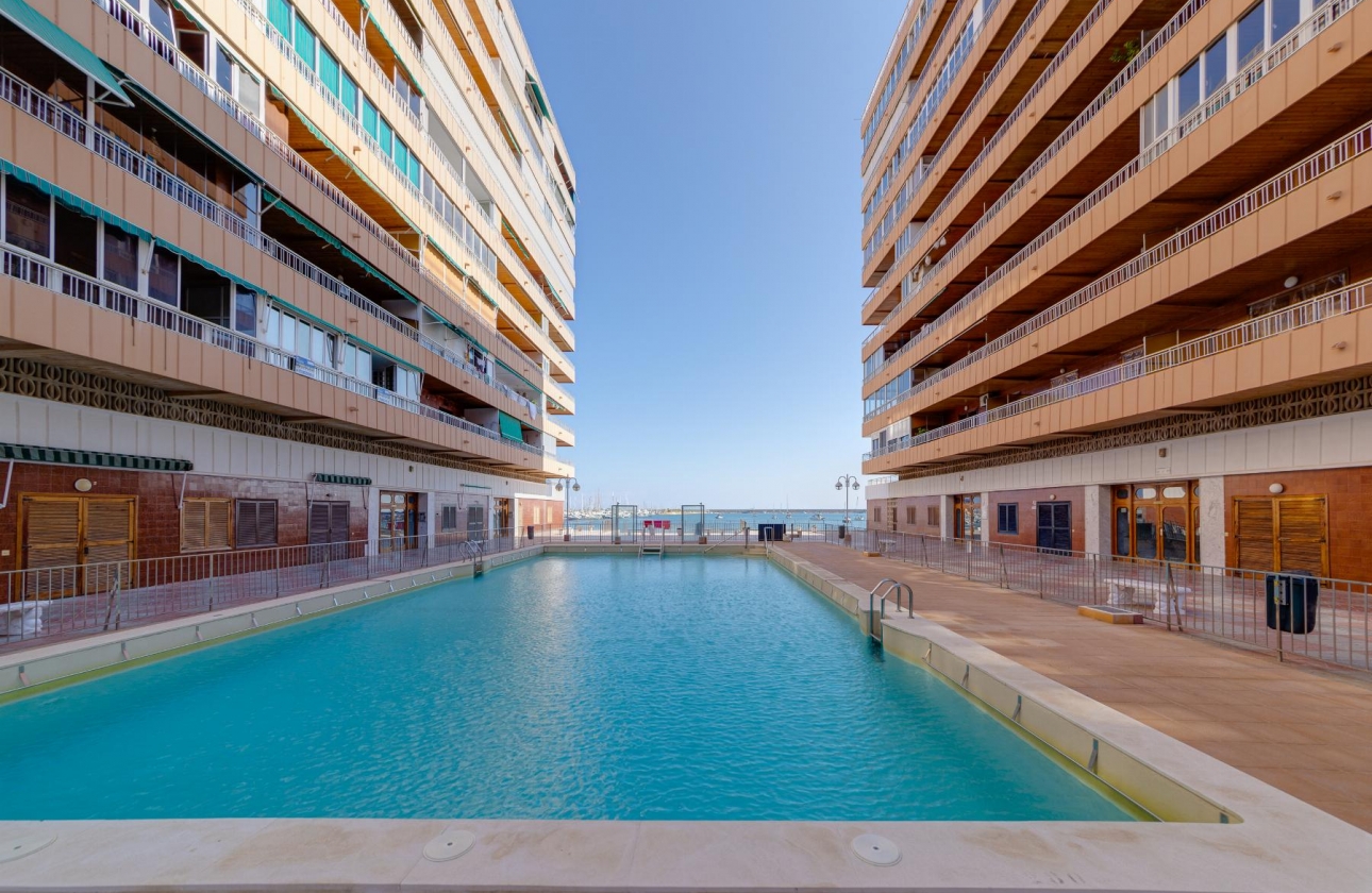 Revente - APARTAMENTO - Torrevieja - El Acequión