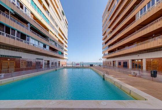 Reventa - APARTAMENTO - Torrevieja - El Acequión