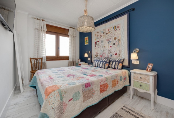 Revente - APARTAMENTO - Torrevieja - El Acequión