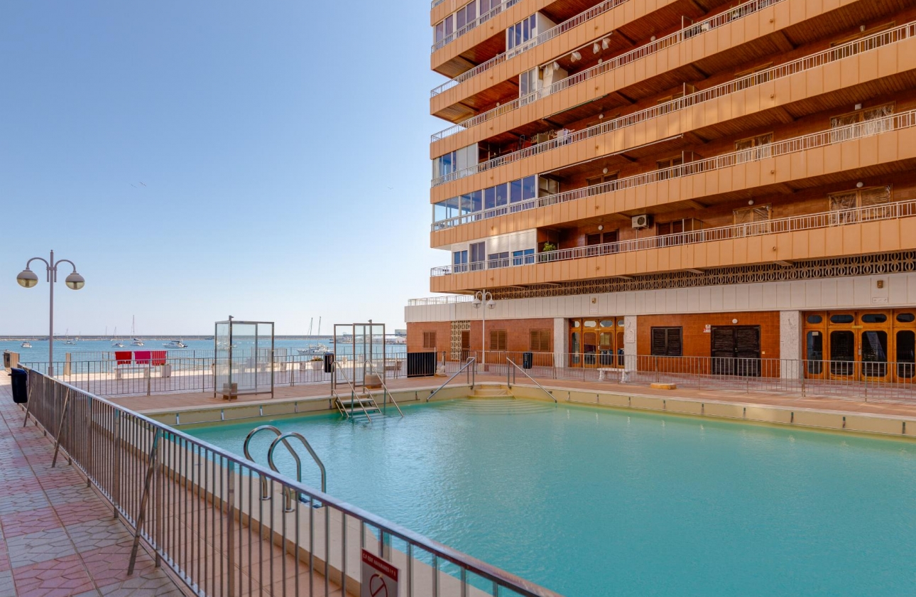 Revente - APARTAMENTO - Torrevieja - El Acequión