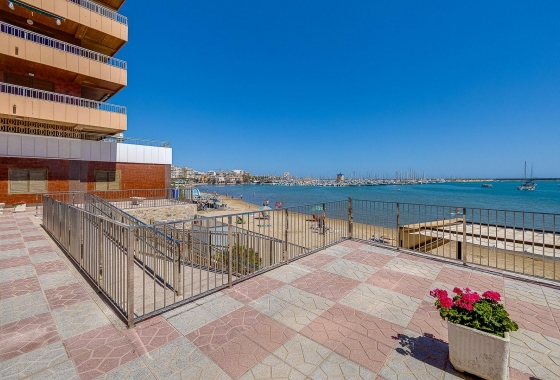 Wiederverkauf - APARTAMENTO - Torrevieja - El Acequión