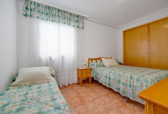 Reventa - APARTAMENTO - Torrevieja - CENTRO